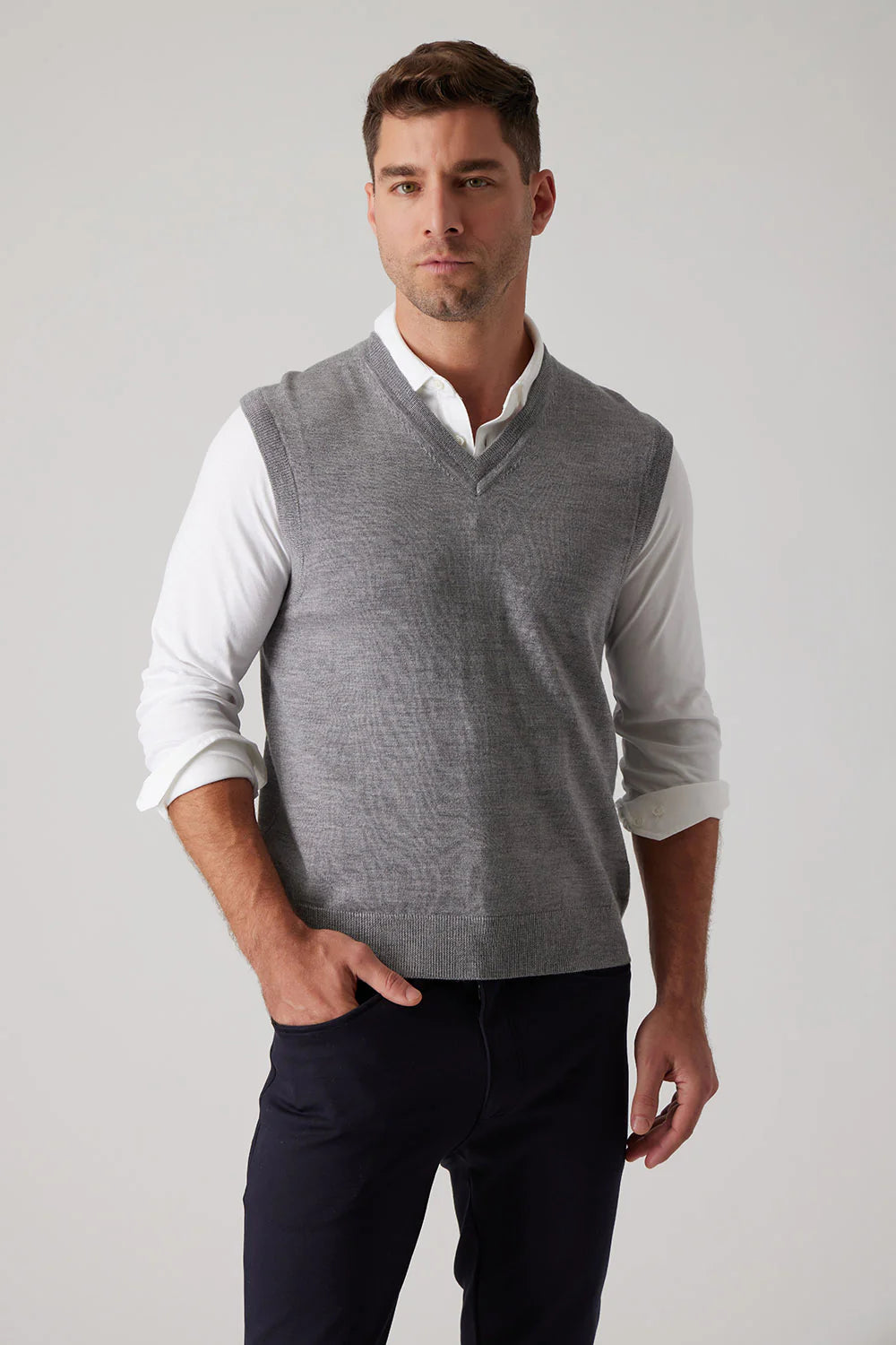 Merino V-Neck Vest in Platinum