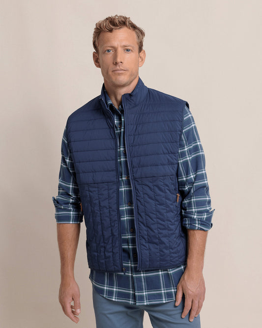 Whitemarsh Packable Quilted Vest in Dress Blue