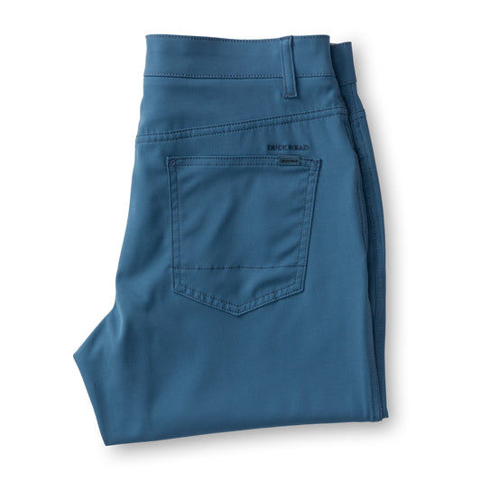 Duck Head Long Drive Performance Pant in in Midnight Blue